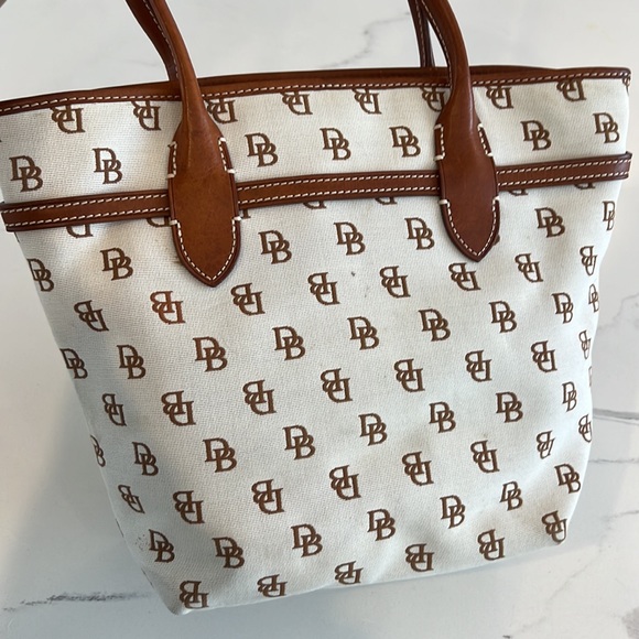 Vintage monogram DB Dooney & Bourke leather tassel detail handbag purse bag - Picture 8 of 16